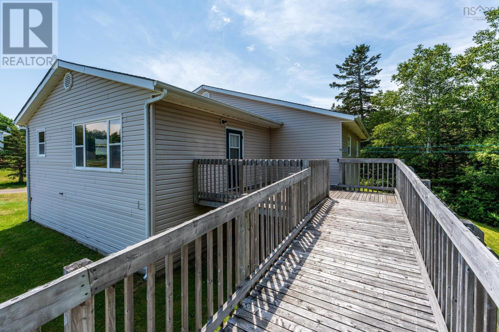 6 Dimock Road - 29