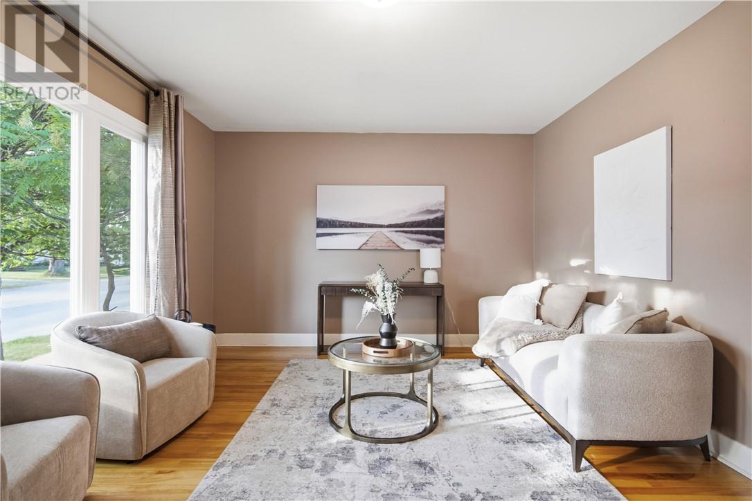 253 Eighth Avenue - Image 4