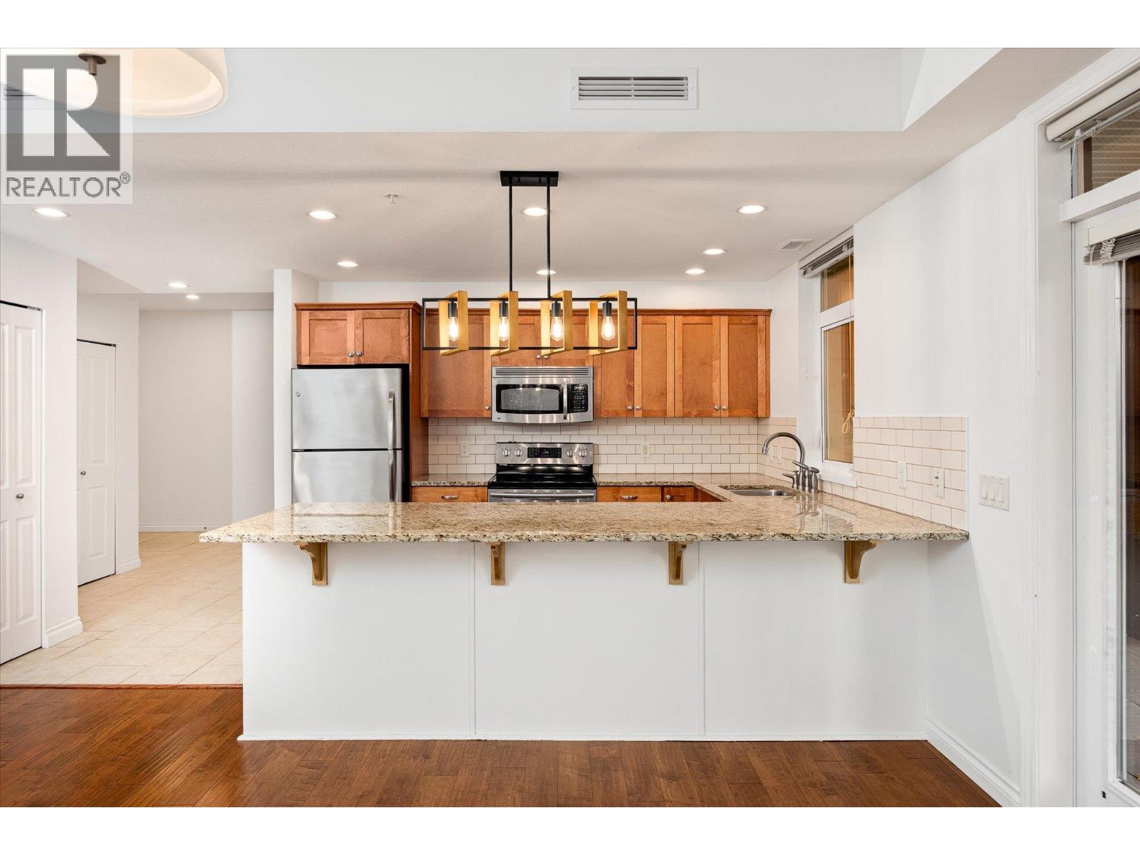 #2101 3843 Brown Road - 5