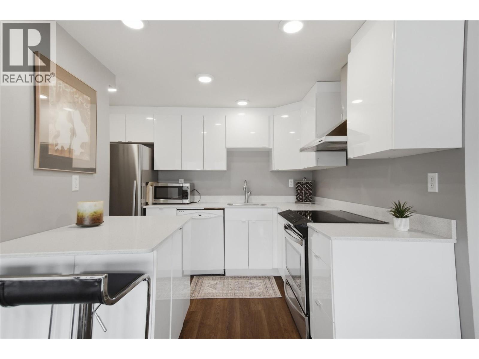 #1003 525 Nicola Street - Image 8