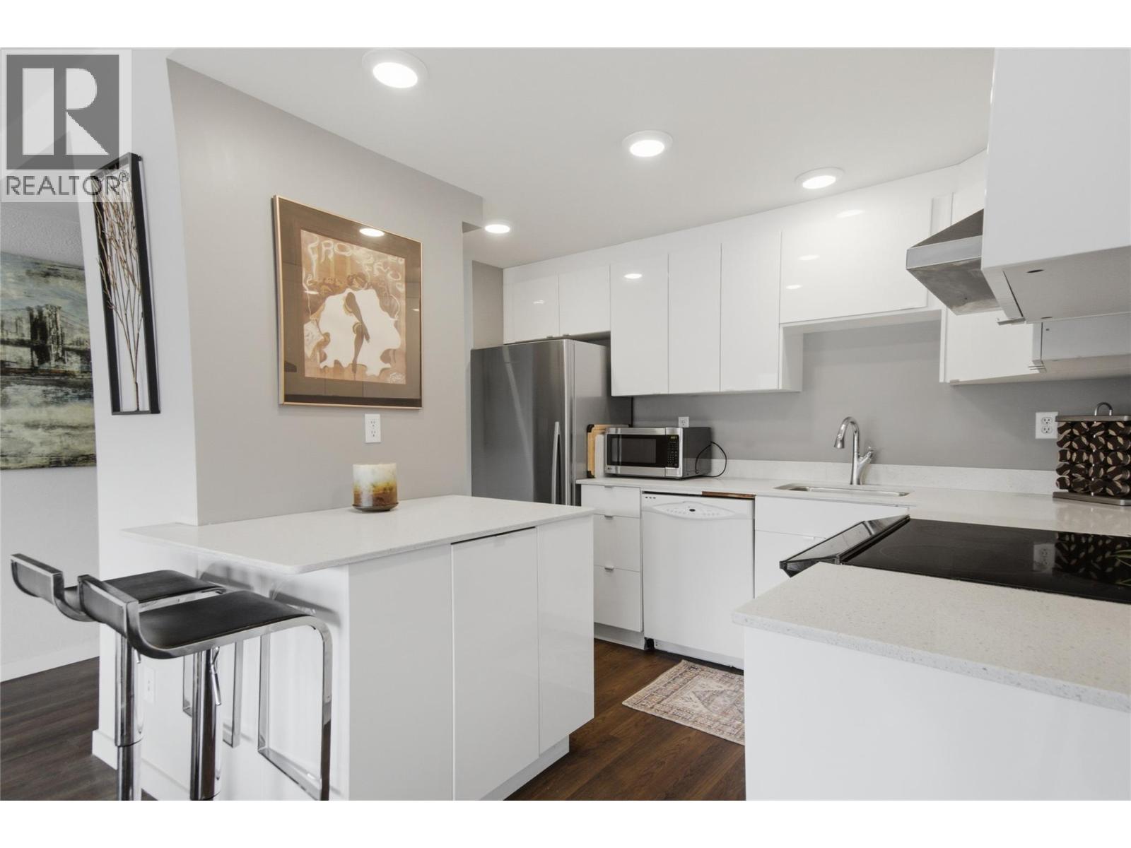 #1003 525 Nicola Street - Image 6