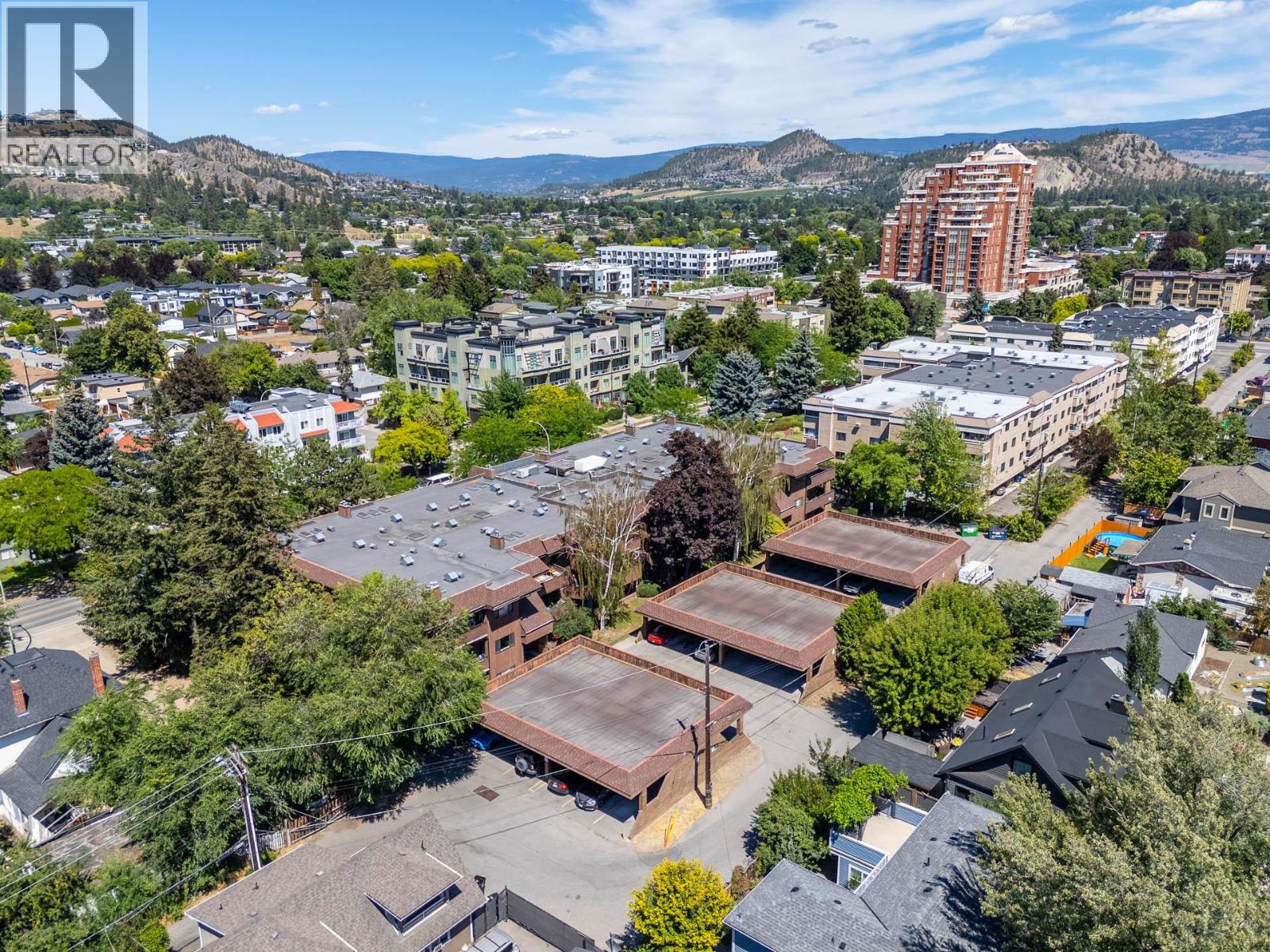 106 983 Bernard Avenue, Kelowna