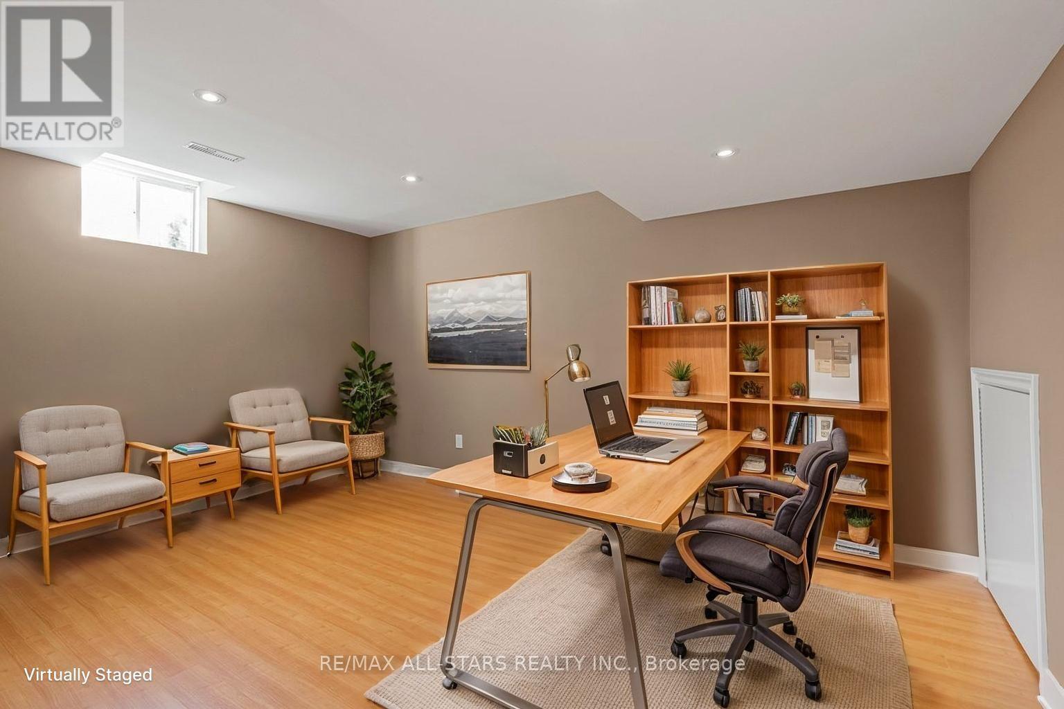 113 LOUISBOURG WAY - Image 33