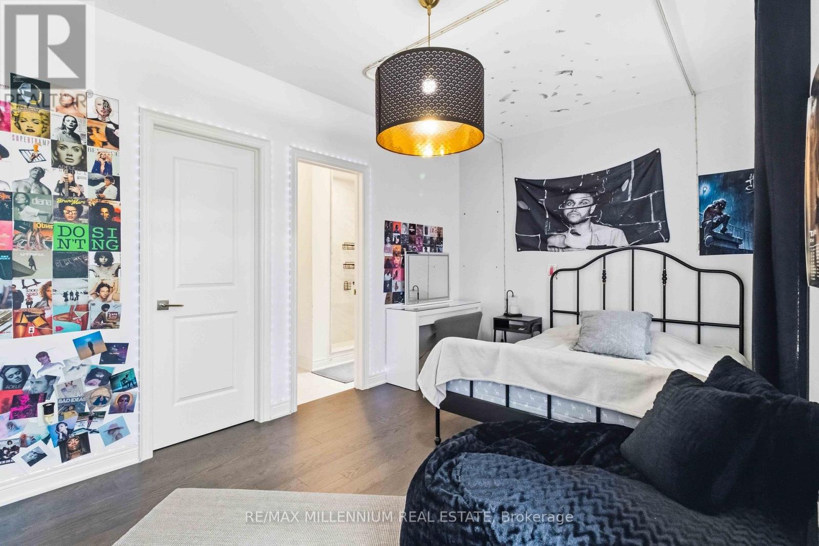 69 MENOTTI DRIVE - 23