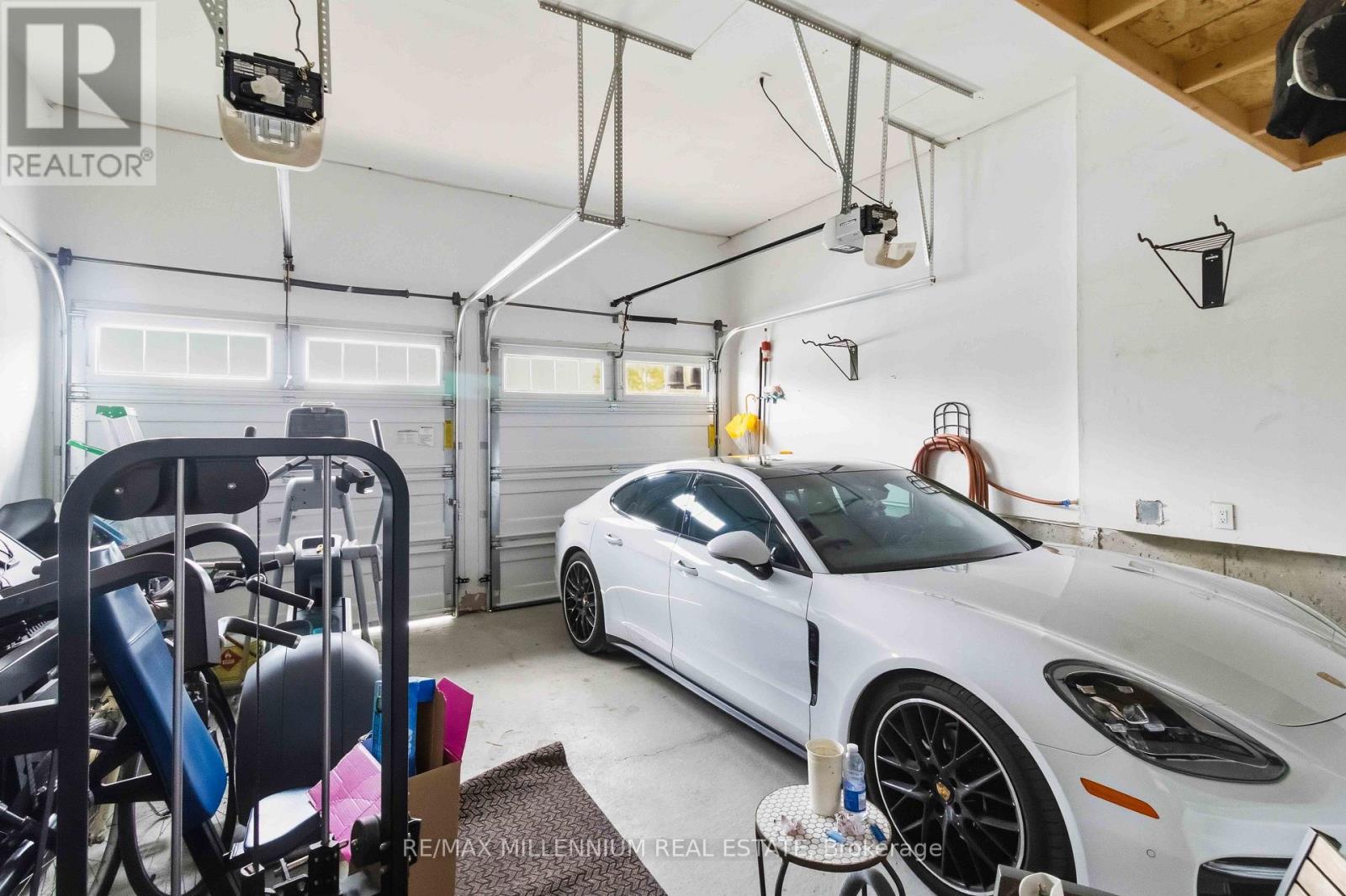 69 MENOTTI DRIVE - 39