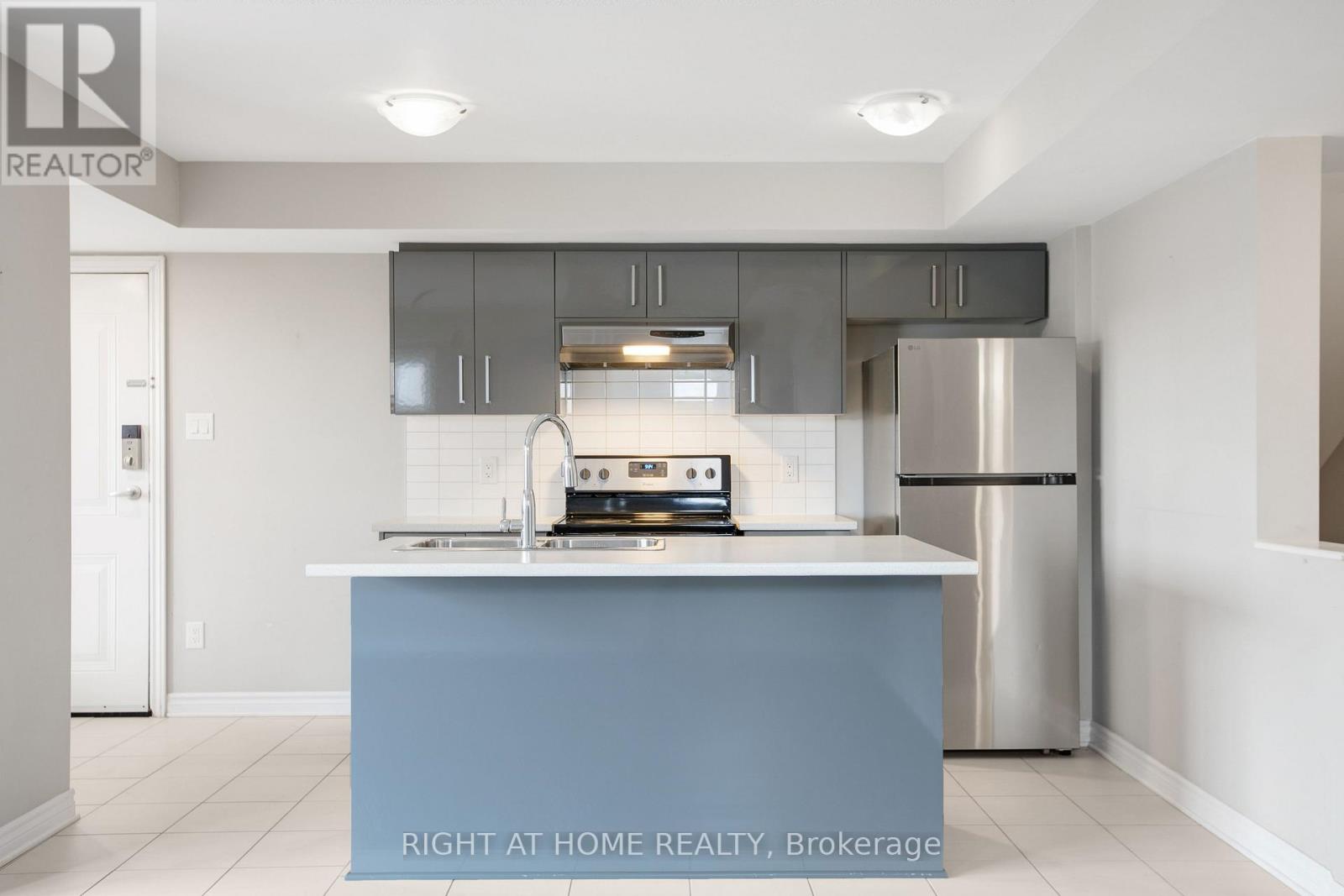 A – 308 DES TILLEULS PRIVATE, Ottawa. Luxury613. By Peter Sagos - Image 7