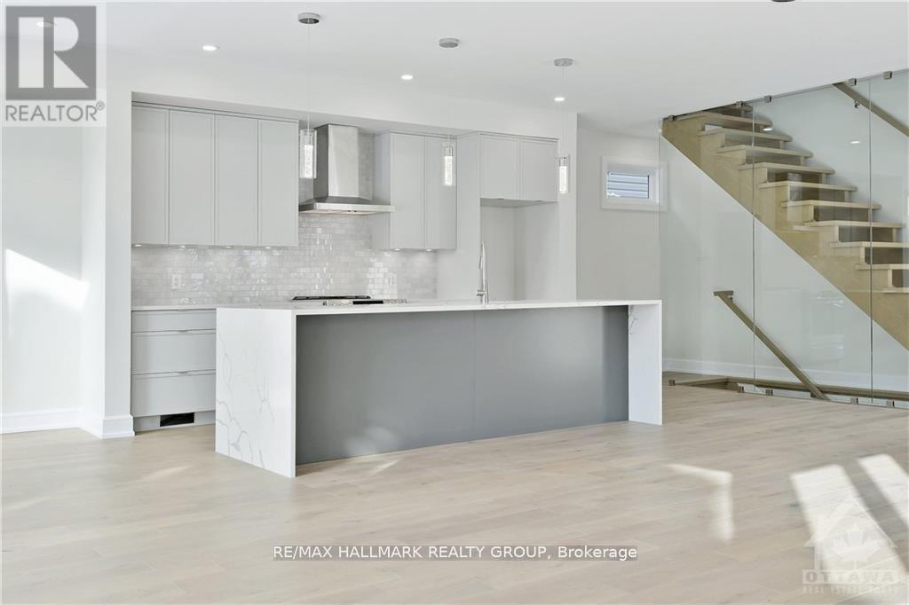 484 WOODLAND AVENUE, Ottawa. Luxury613. By Peter Sagos - Image 11