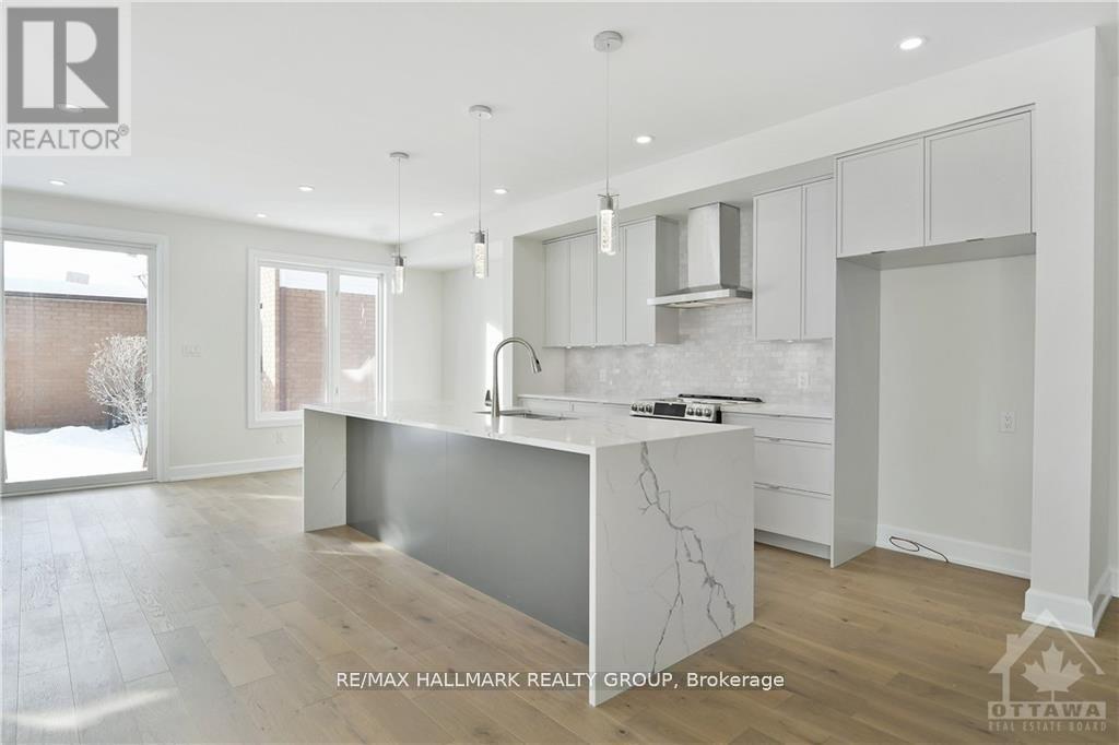 484 WOODLAND AVENUE, Ottawa. Luxury613. By Peter Sagos - Image 14