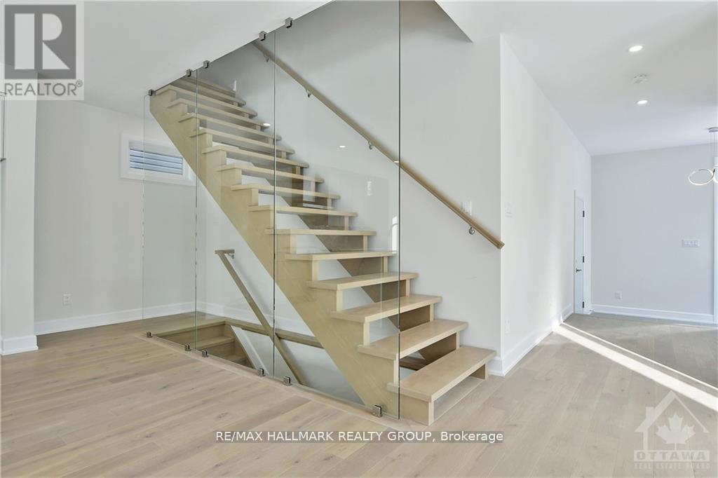 484 WOODLAND AVENUE, Ottawa. Luxury613. By Peter Sagos - Image 17