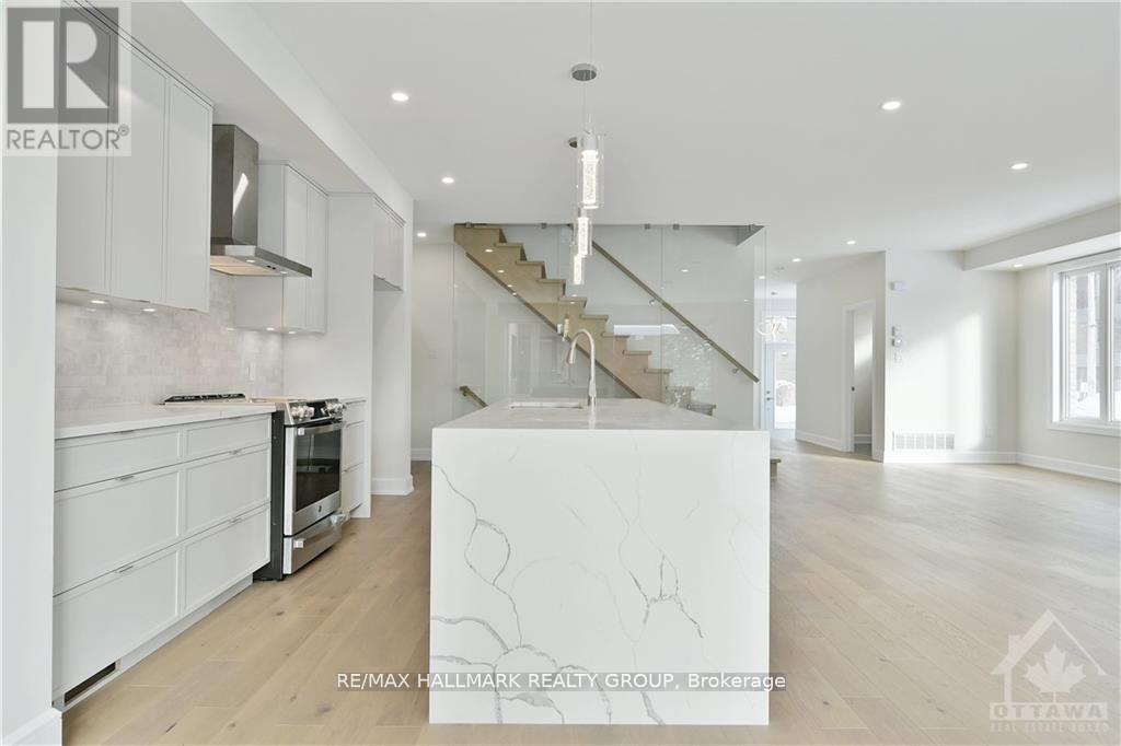 484 WOODLAND AVENUE, Ottawa. Luxury613. By Peter Sagos - Image 8