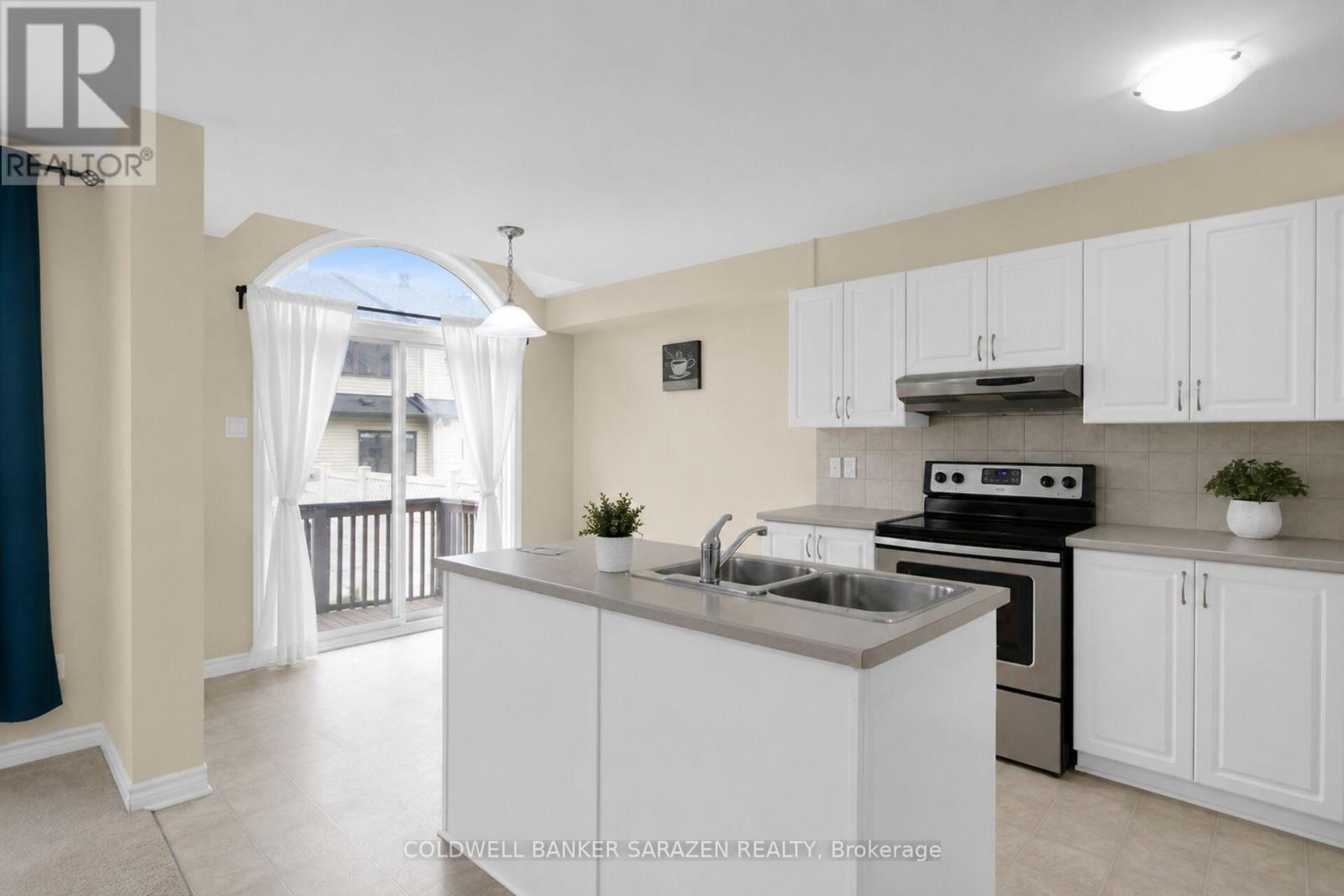 364 TOURMALINE CRESCENT, Ottawa. Luxury613. By Peter Sagos - Image 9
