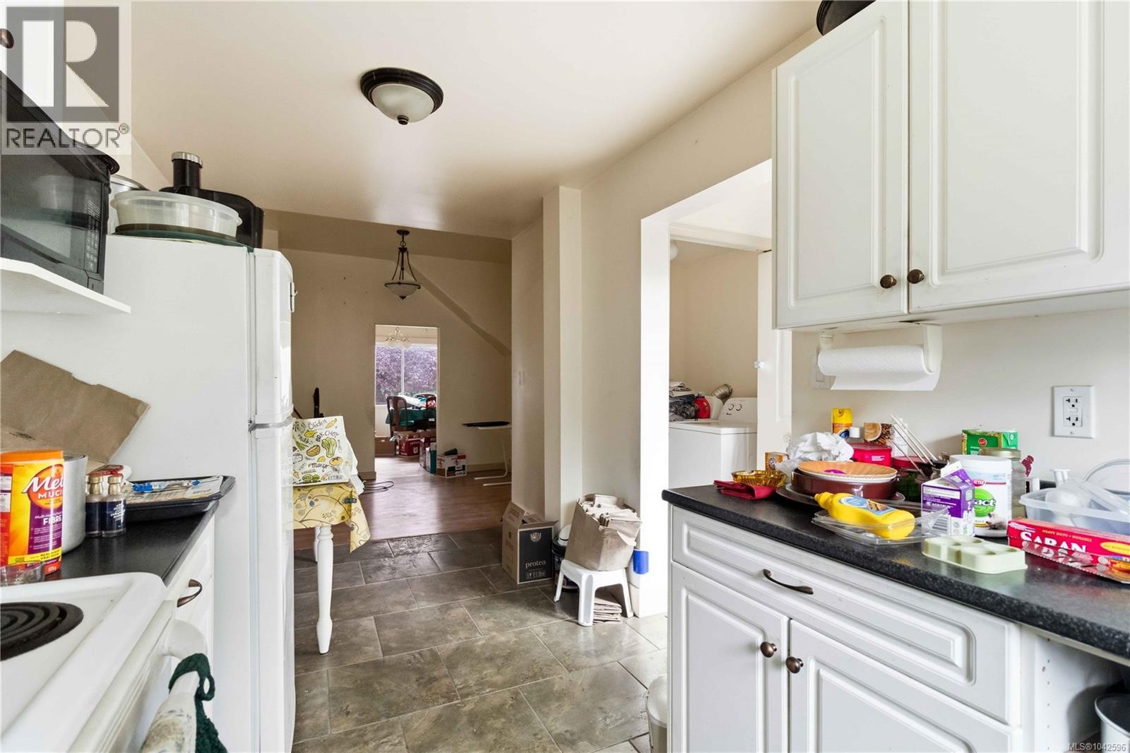 1219 Juno St, Esquimalt