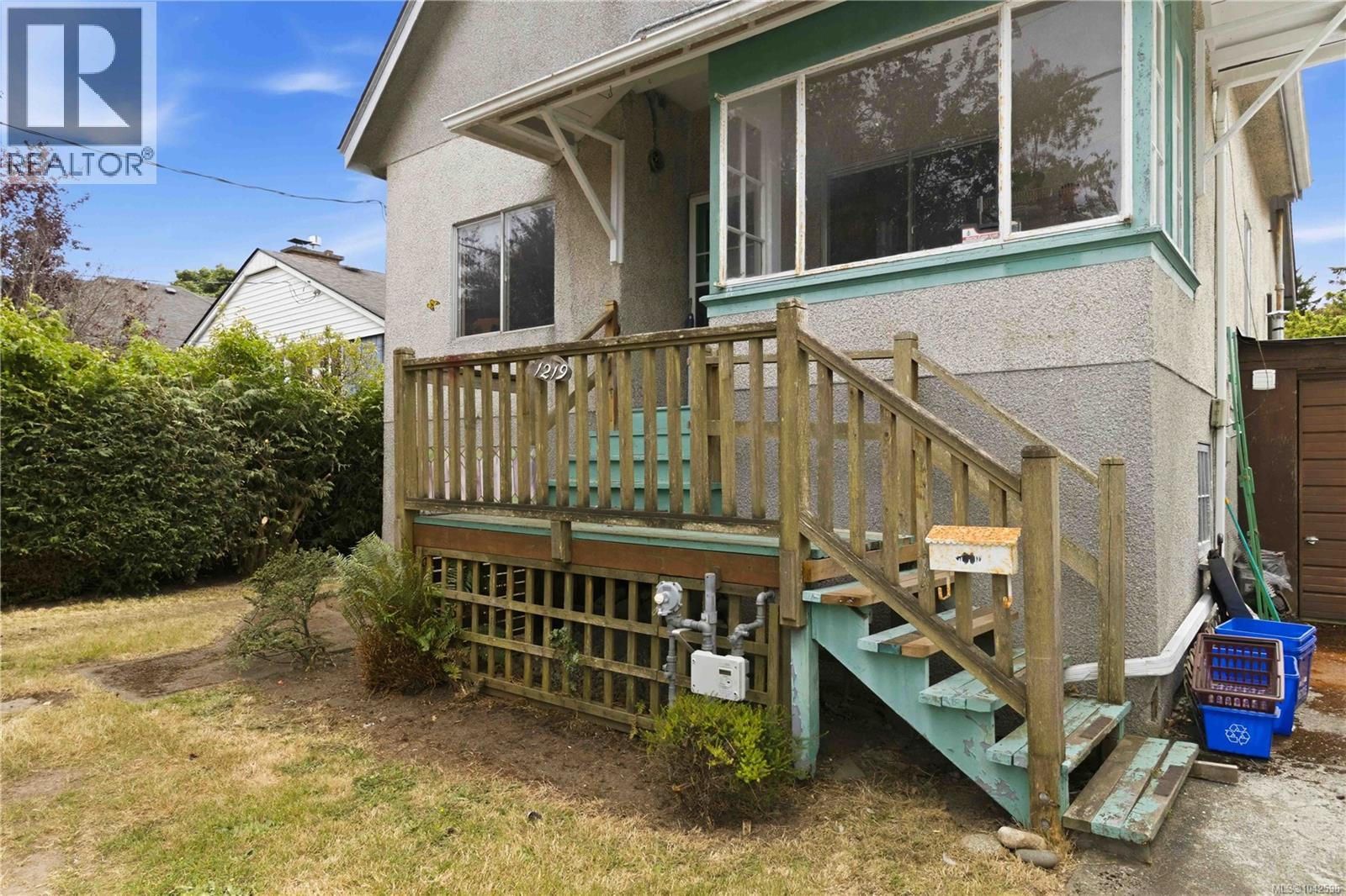 1219 Juno St, Esquimalt