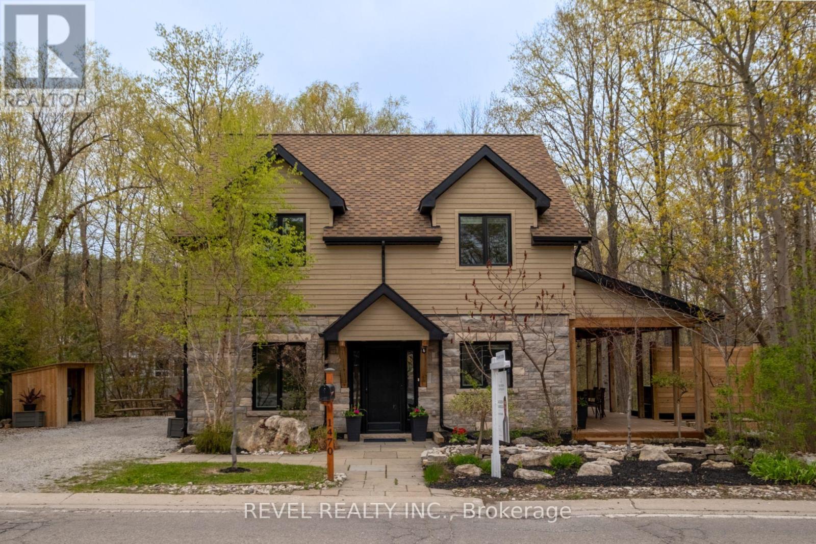 1470 QUEEN STREET W - 1