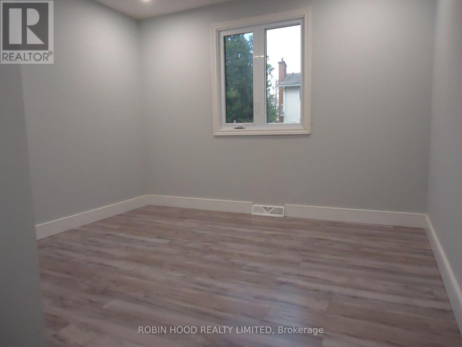 #A&B 35 TAUVETTE STREET - 11