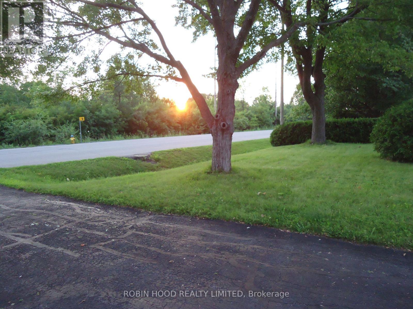 #A&B 35 TAUVETTE STREET - 3