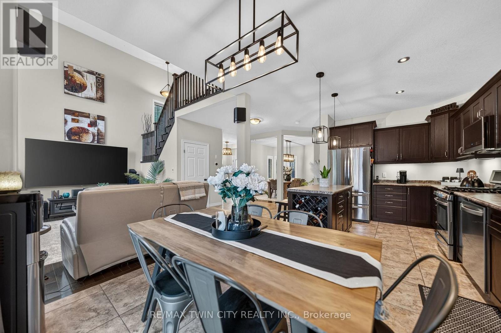 101 FITZGERALD DRIVE - 23