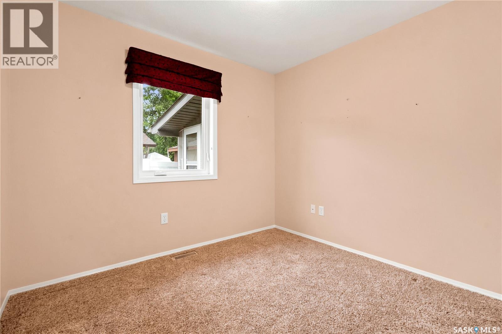 910 1st STREET W - 21