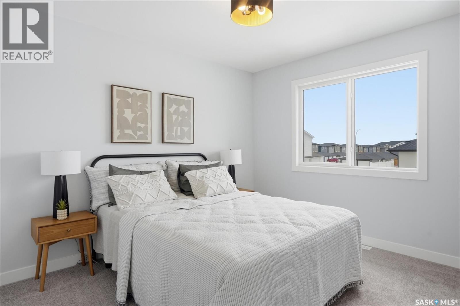 265 Lakeside BOULEVARD - 25