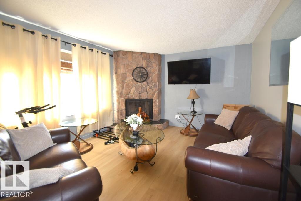 5308 Willow DR S - 5