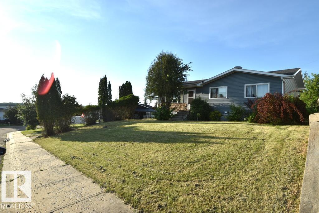 5308 Willow DR S - 26