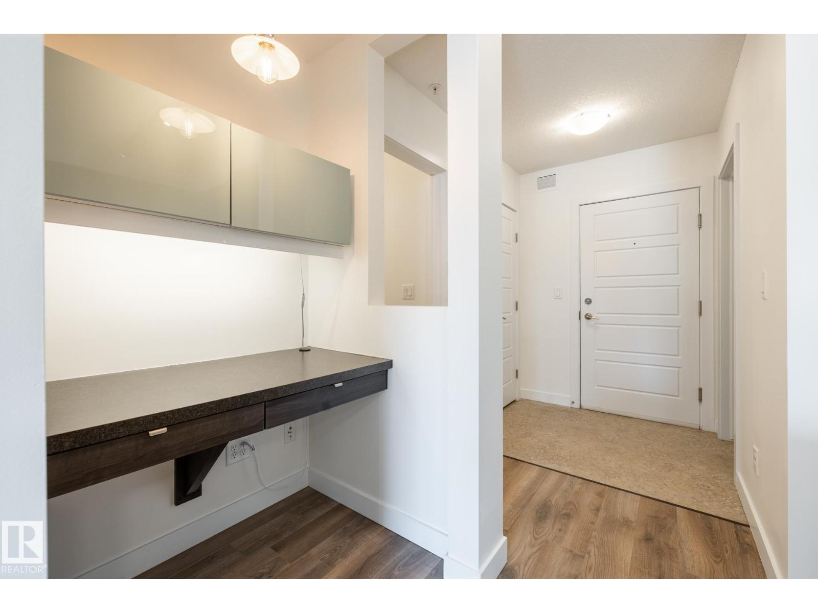 #215 2590 ANDERSON WY SW - 12