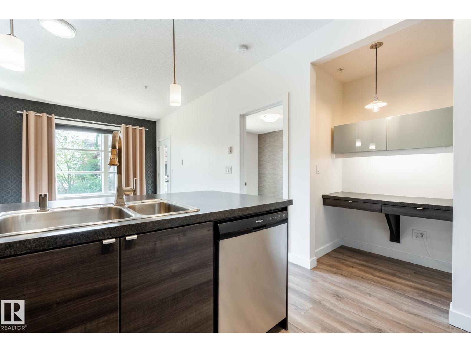 #215 2590 ANDERSON WY SW - 8