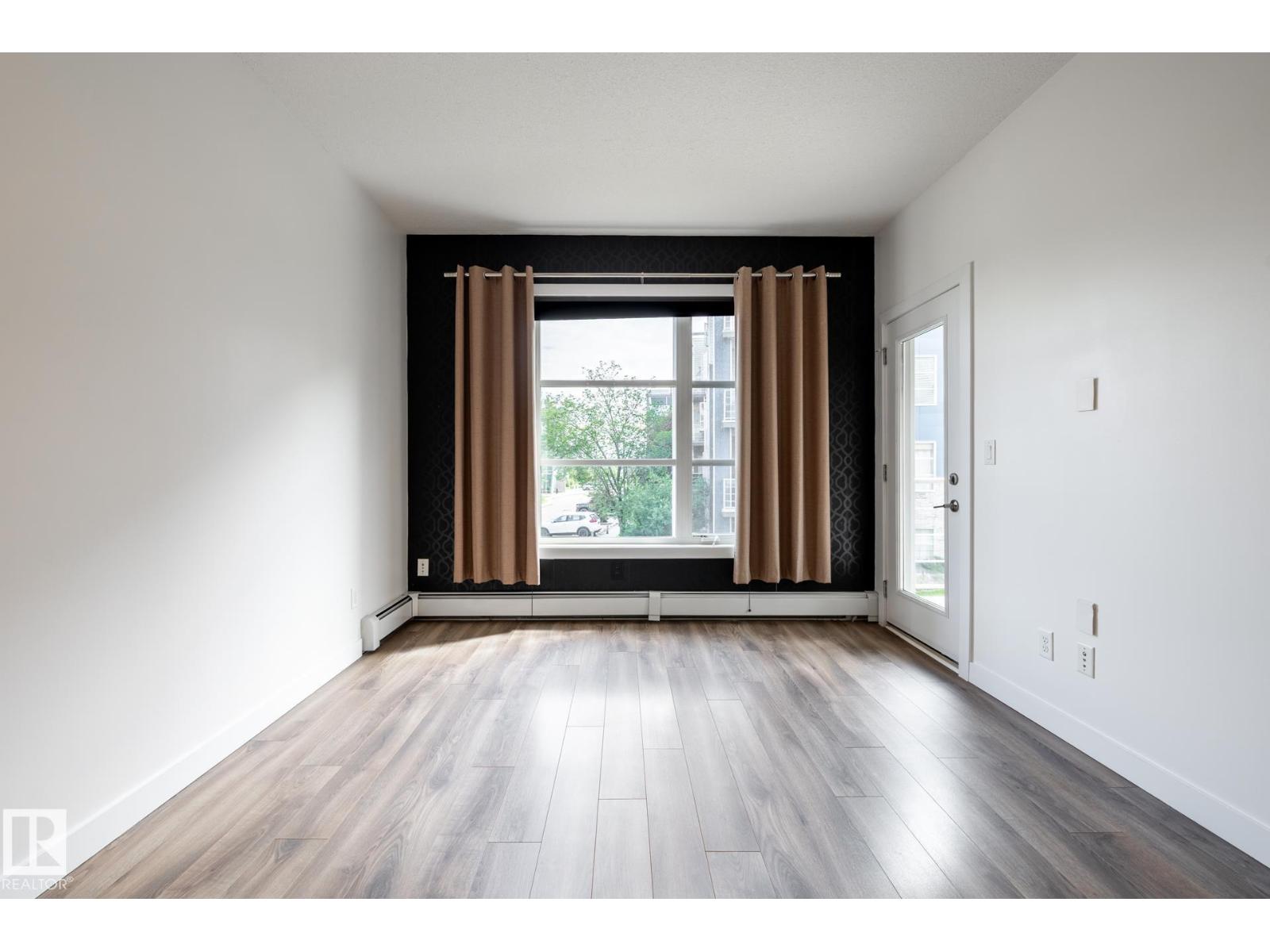 #215 2590 ANDERSON WY SW - 14