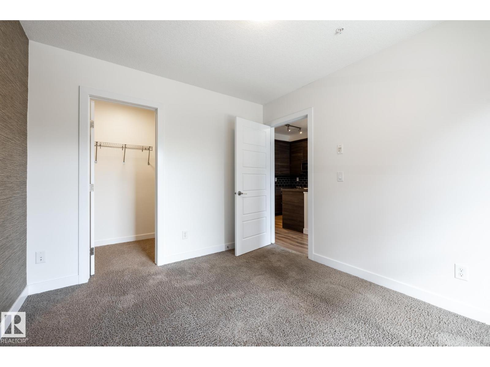 #215 2590 ANDERSON WY SW - 21
