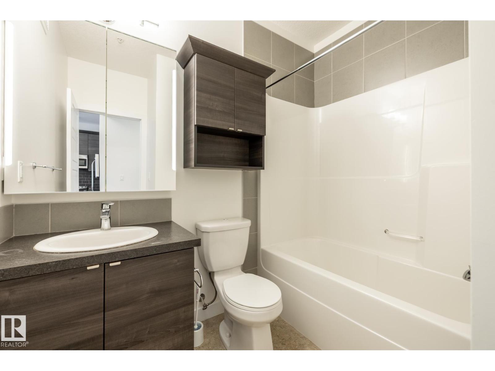 #215 2590 ANDERSON WY SW - 24