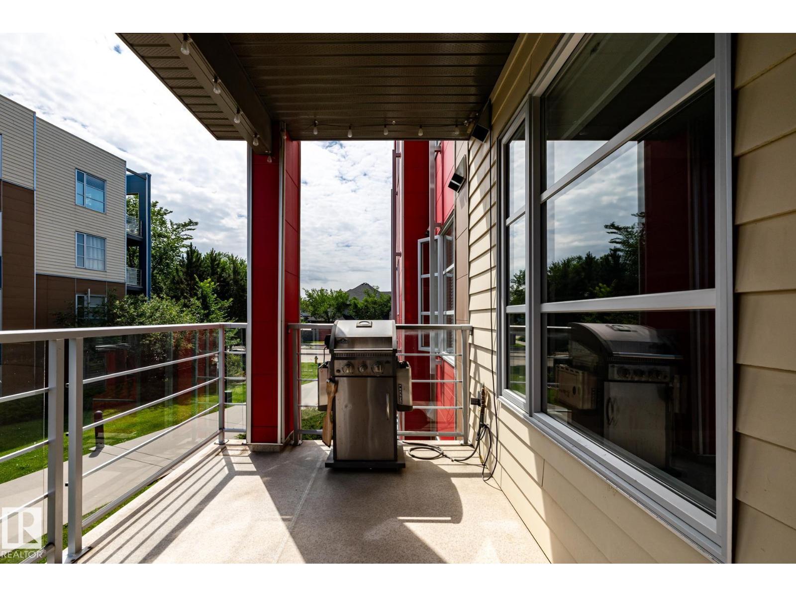 #215 2590 ANDERSON WY SW - 32