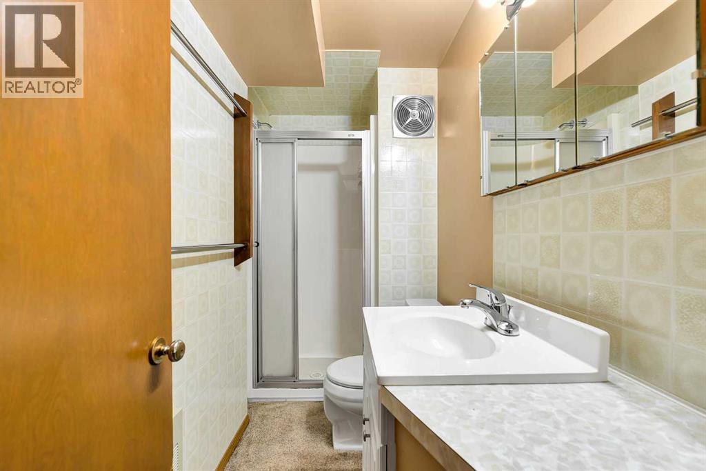 5247 Thomas Street NE - 29