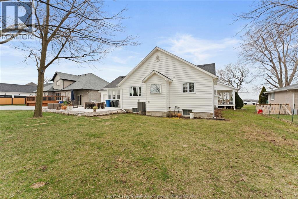 963 FRONT ROAD South - 42