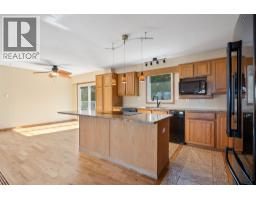 1667 Springhaven Place, Kamloops, BC V2E1C7 Photo 15