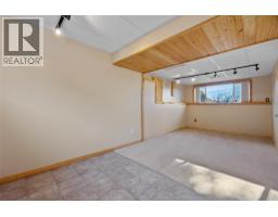 1667 Springhaven Place, Kamloops, BC V2E1C7 Photo 29
