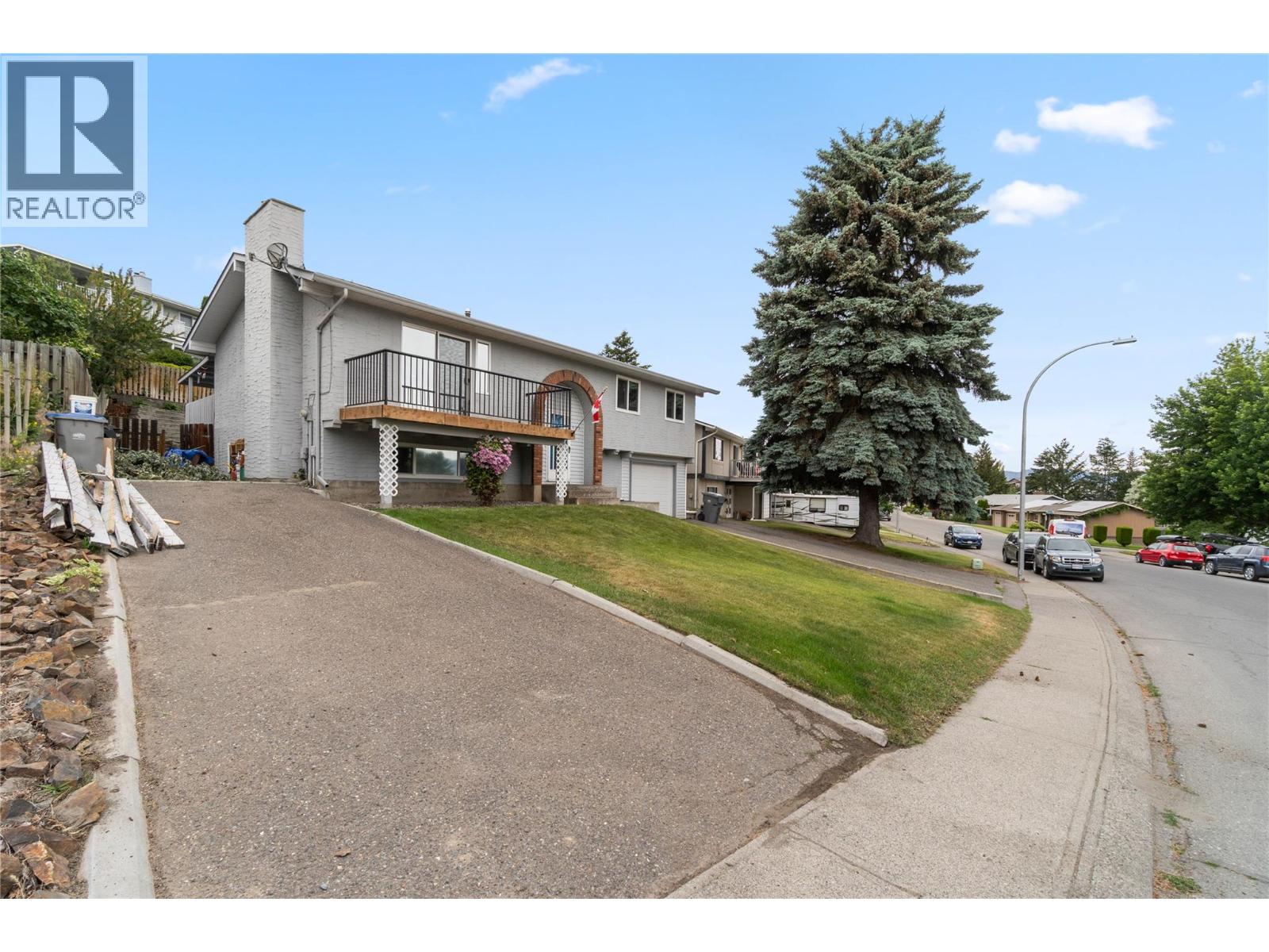 135 Silverthrone Crescent - 36