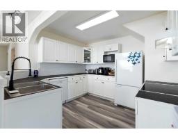 412 9 Street, Beiseker, AB T0M0G0 Photo 18