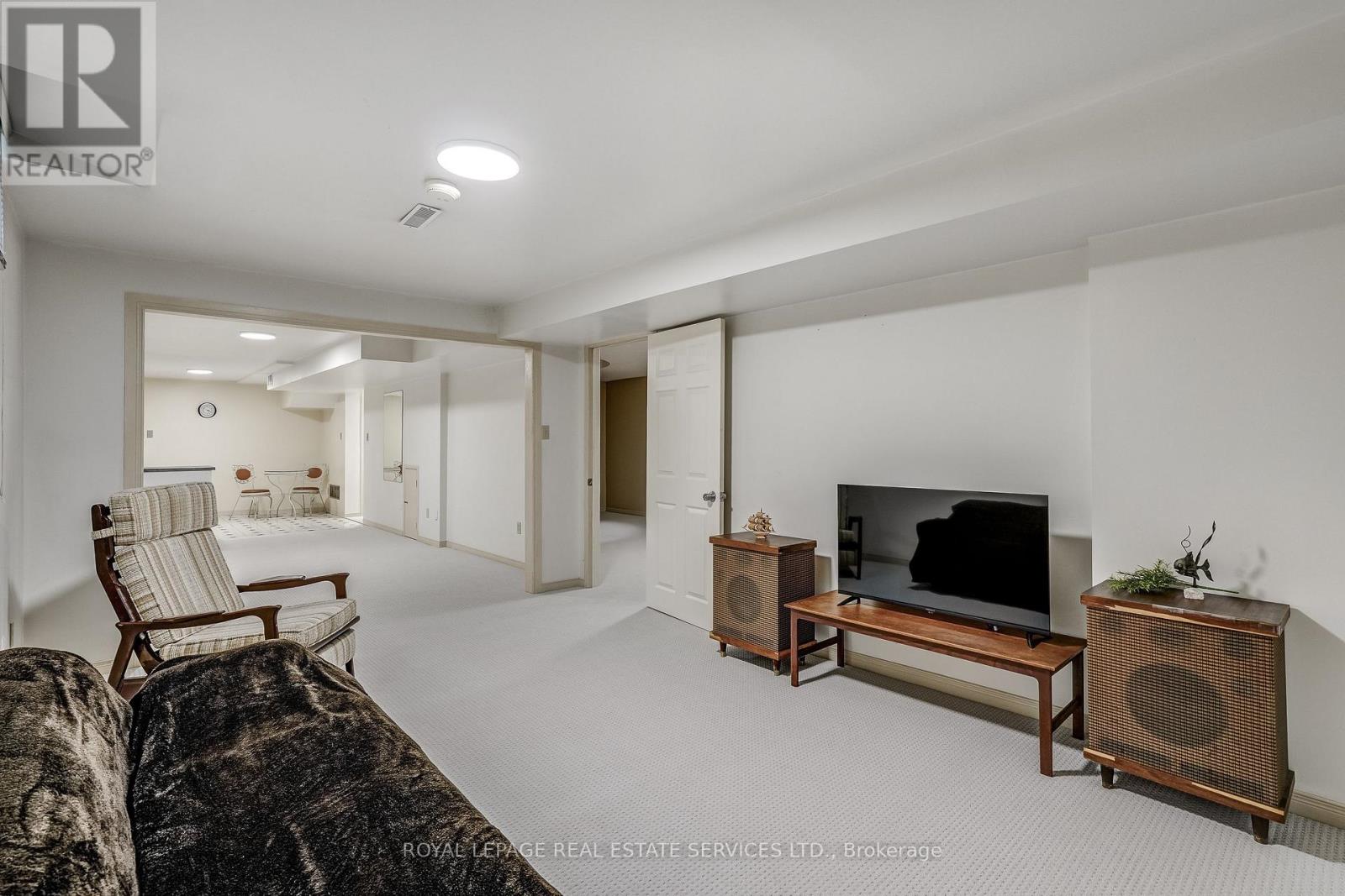 4217 SCHNEIDER COURT - 33
