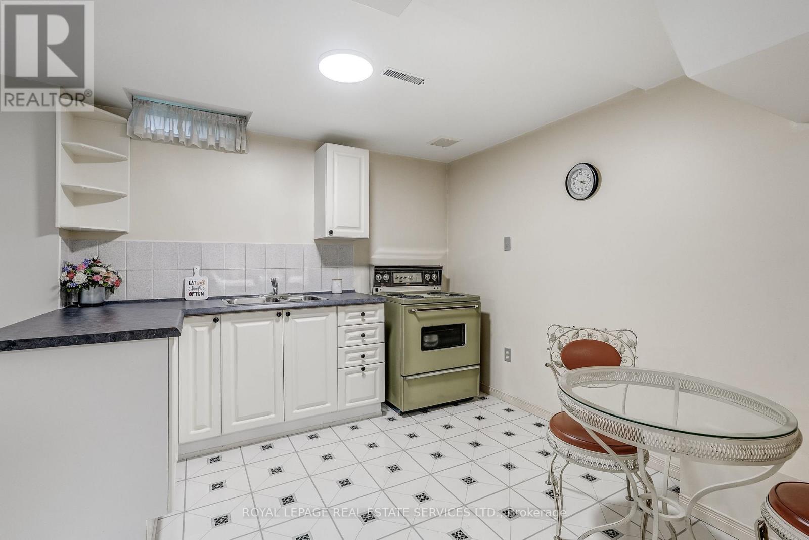 4217 SCHNEIDER COURT - 36