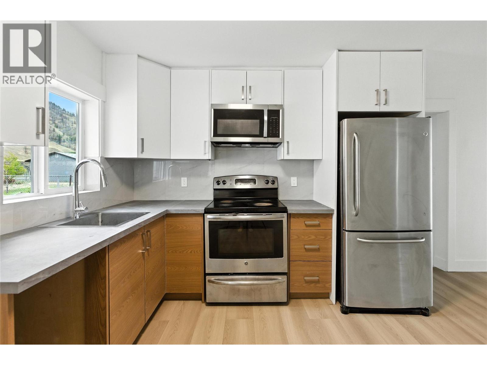 3771 Thompson View Street - 8