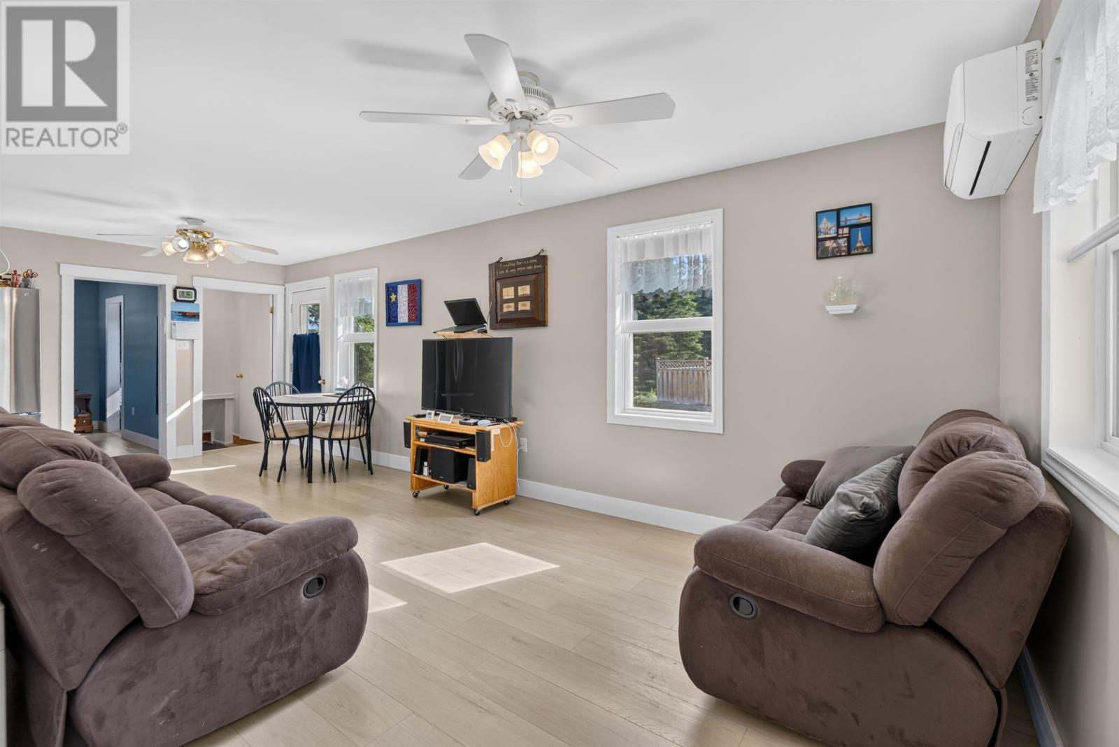 830 Main Street - 11