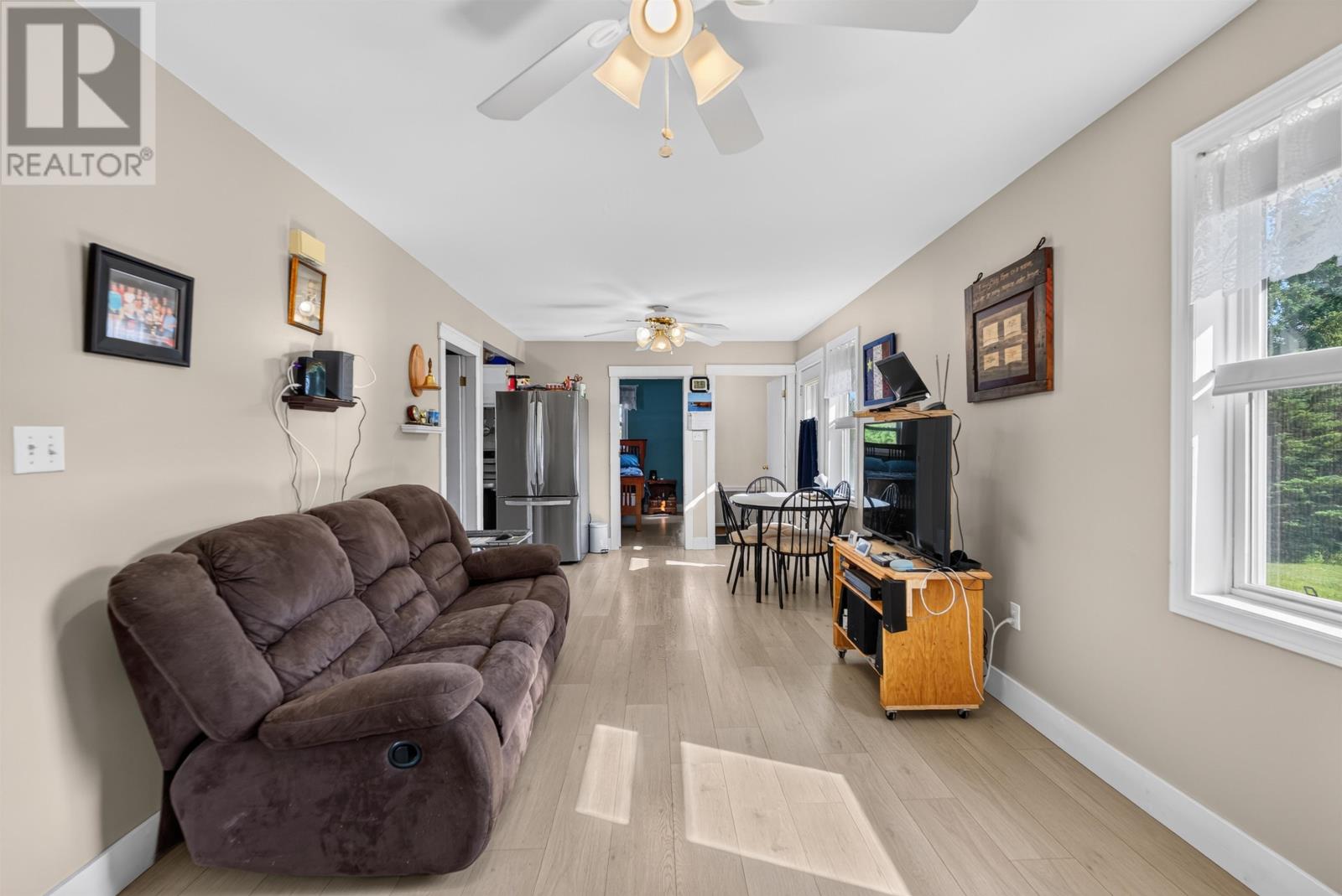 830 Main Street - 12