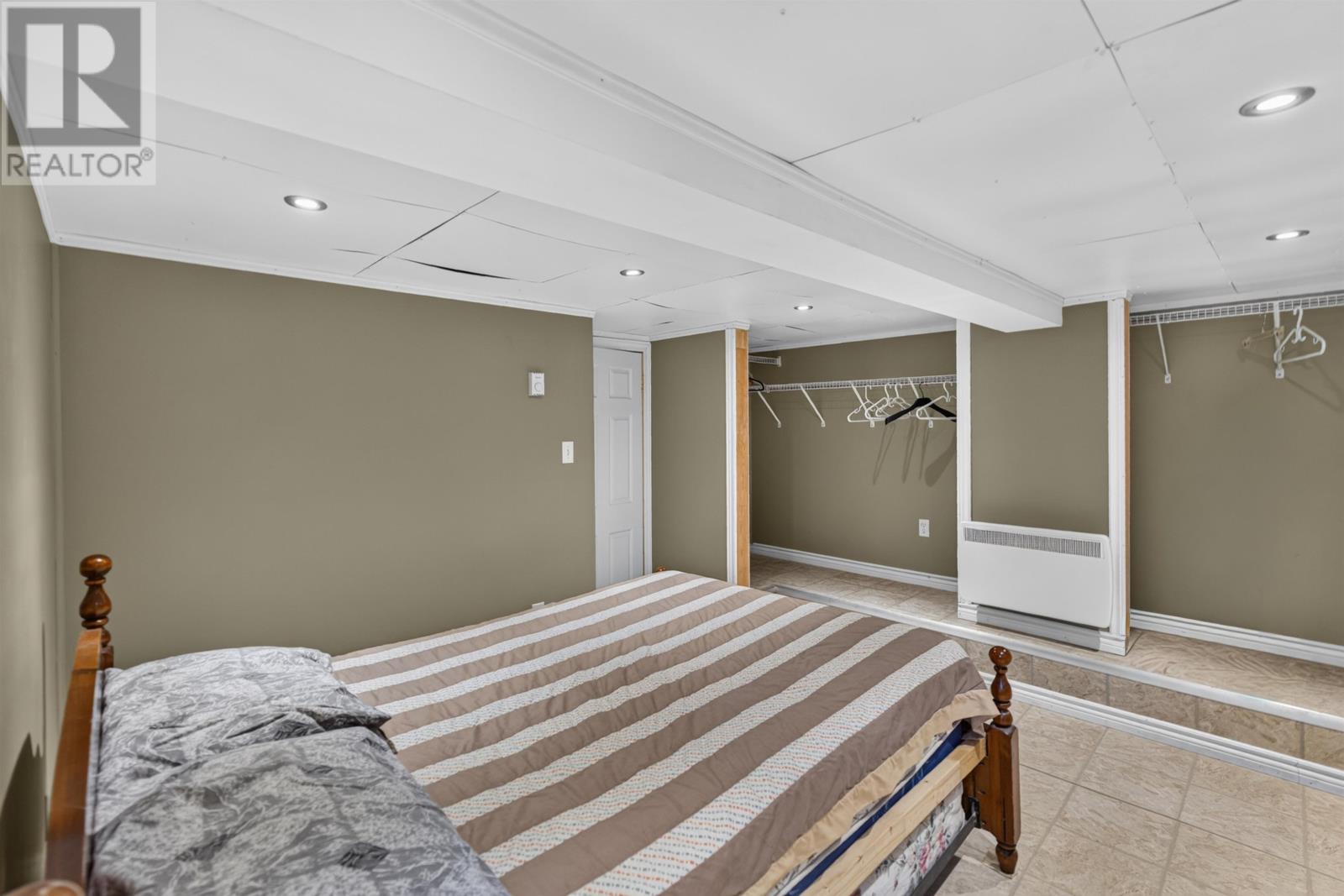 830 Main Street - 33