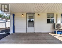 Bath (# pieces 1-6) - 830 Main Street, Cornwall, PE C0A1H0 Photo 7