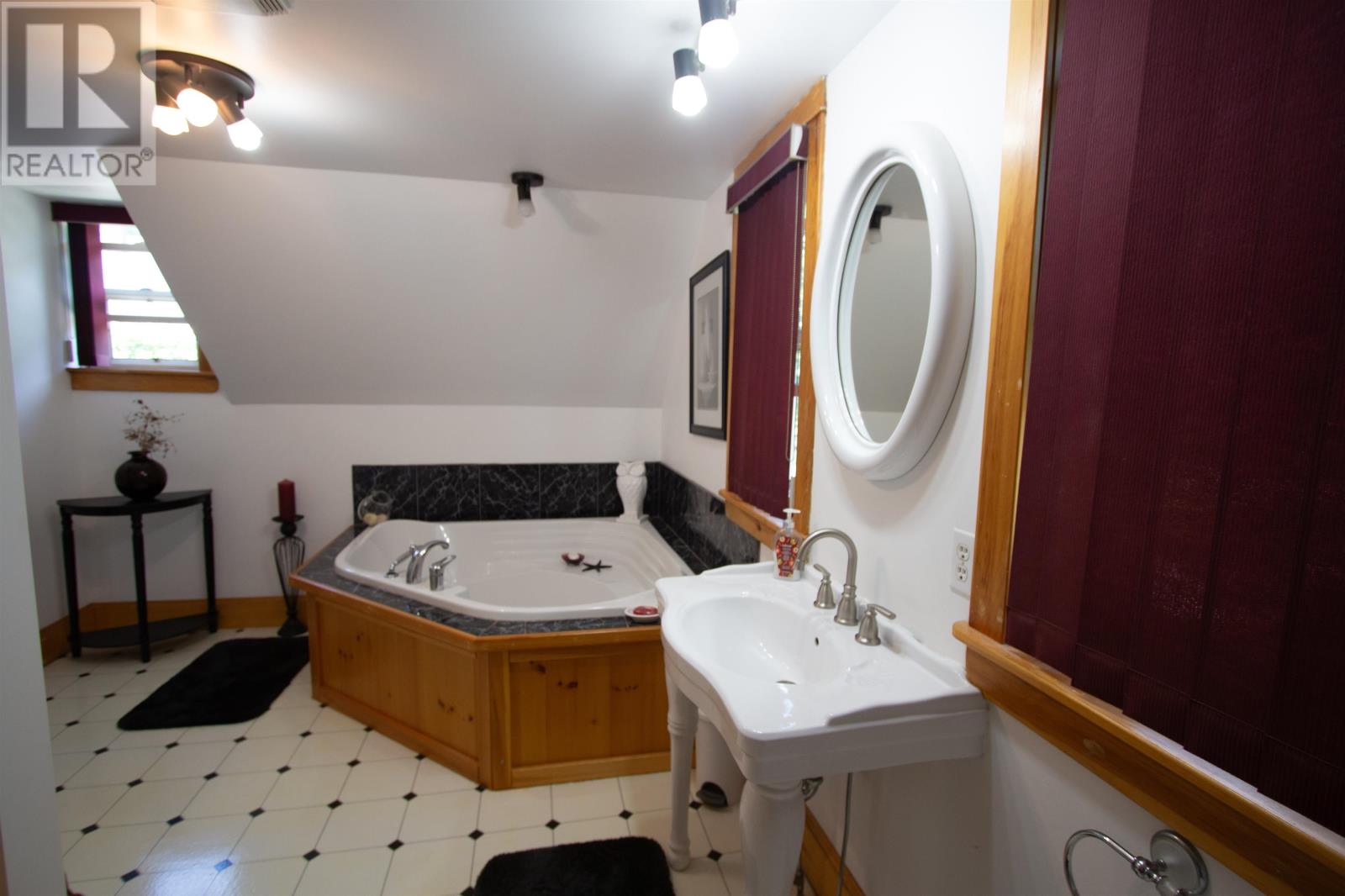 147 SPRING Street - Image 12