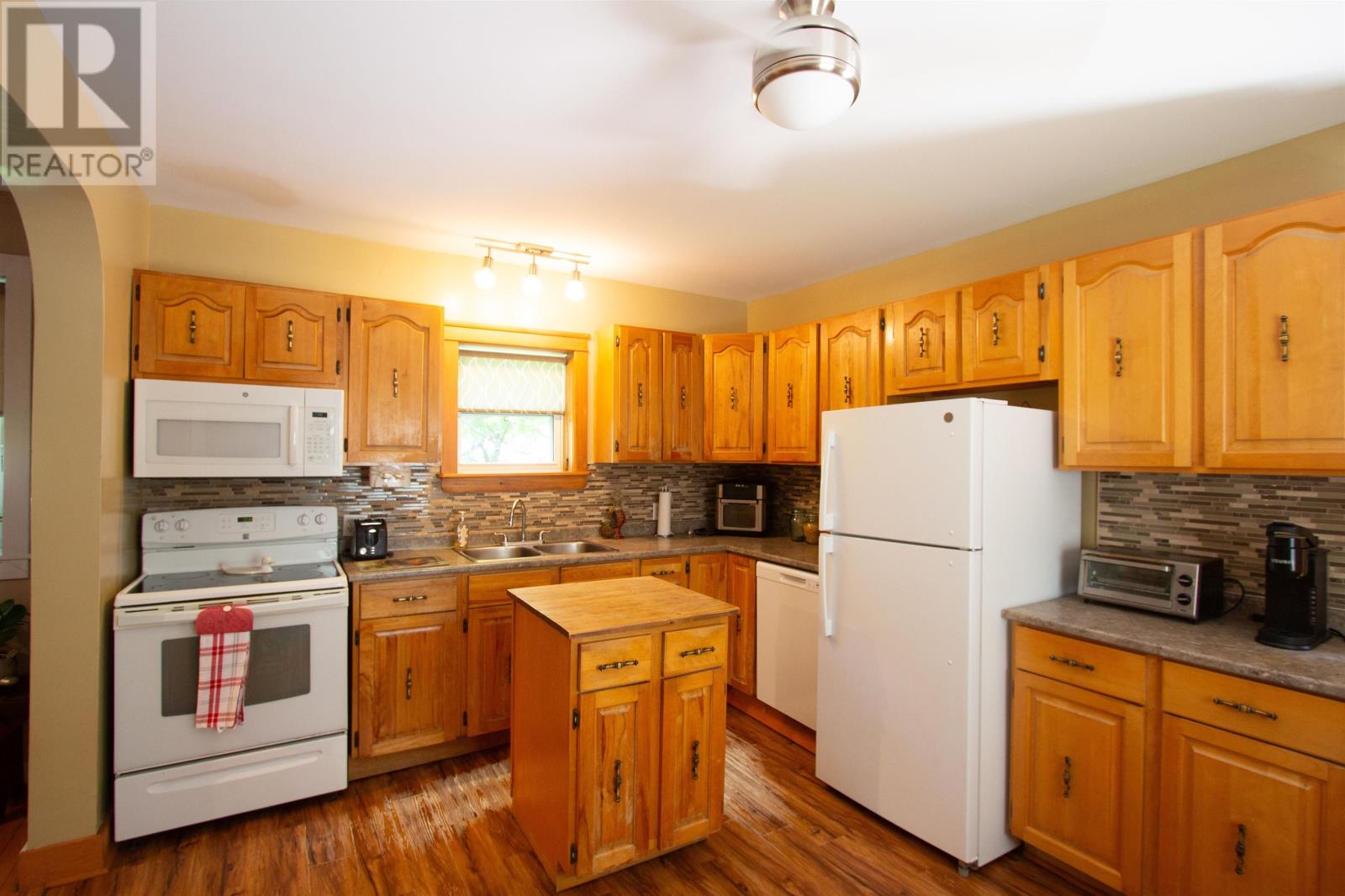 147 SPRING Street - Image 2