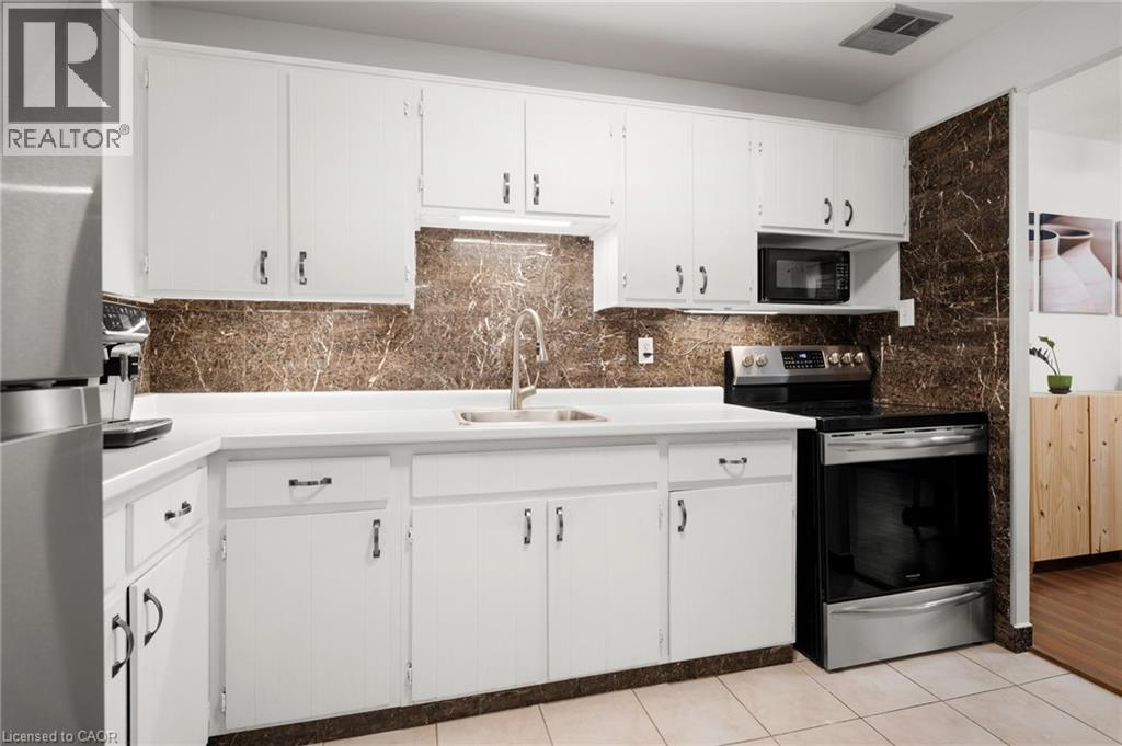 #203 279 CHANDLER Drive - 15