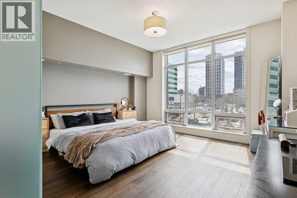 #201 530 12 Avenue SW - 17