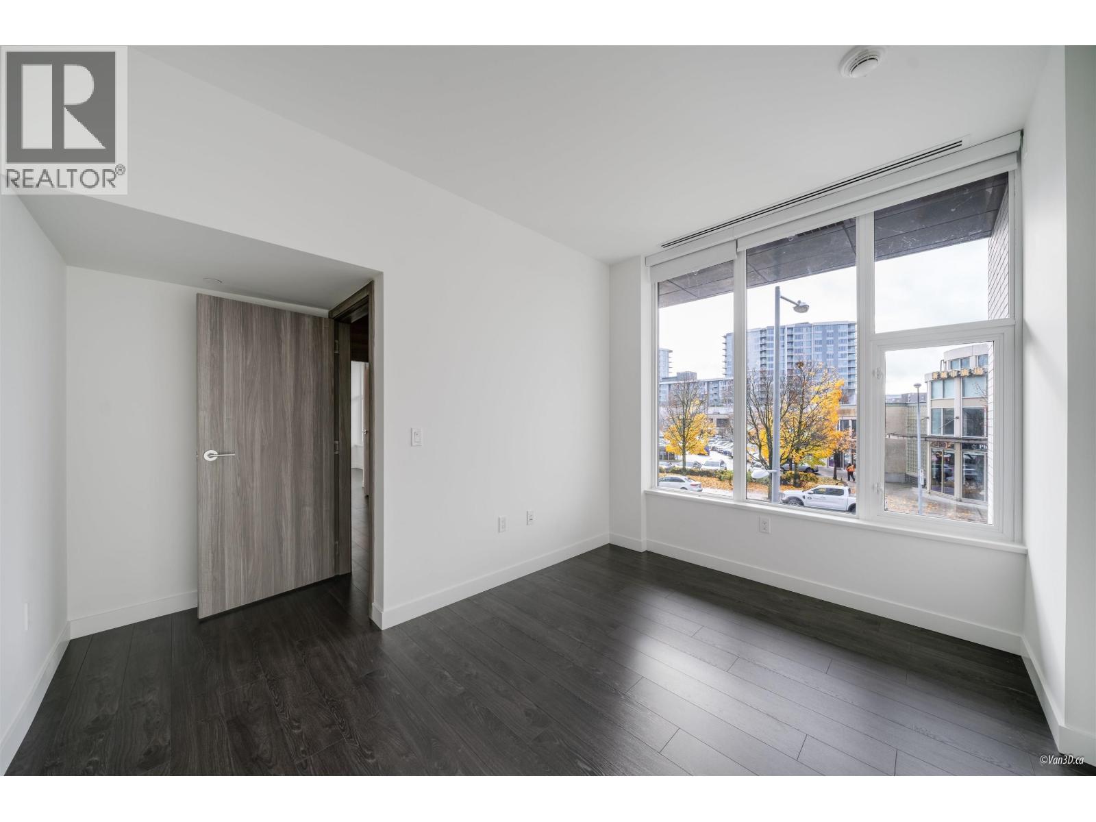 #TH-03-8555 CAPSTAN Way, Richmond
