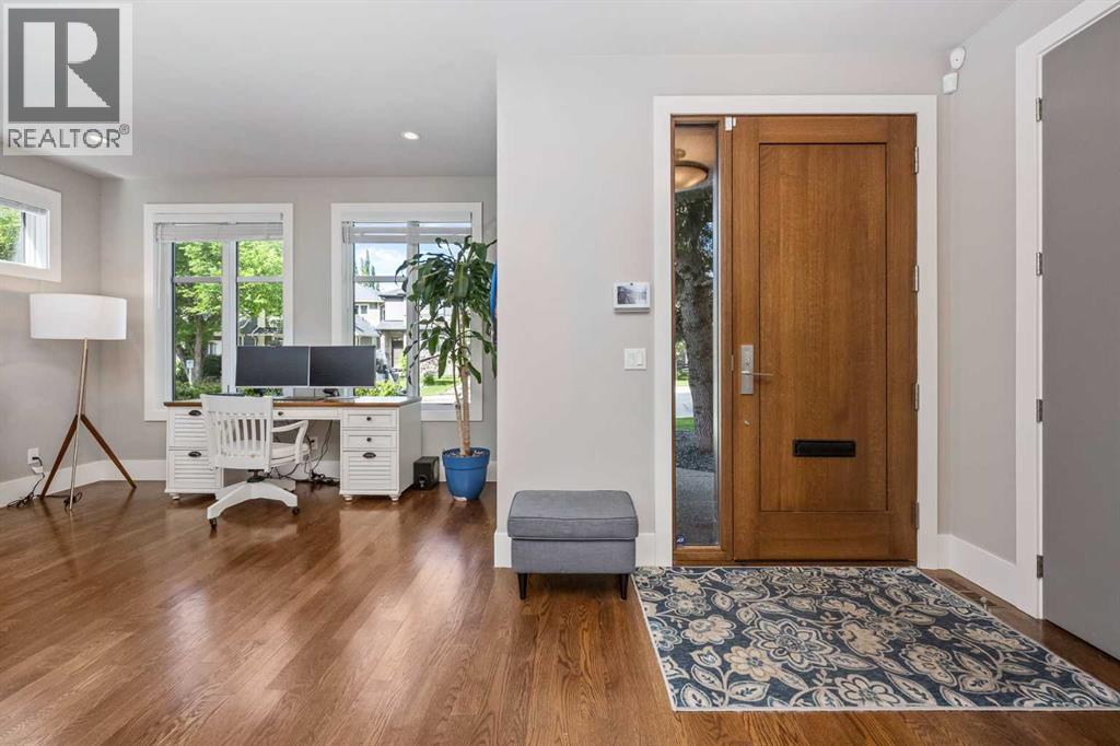 5024 21 Street SW - 3